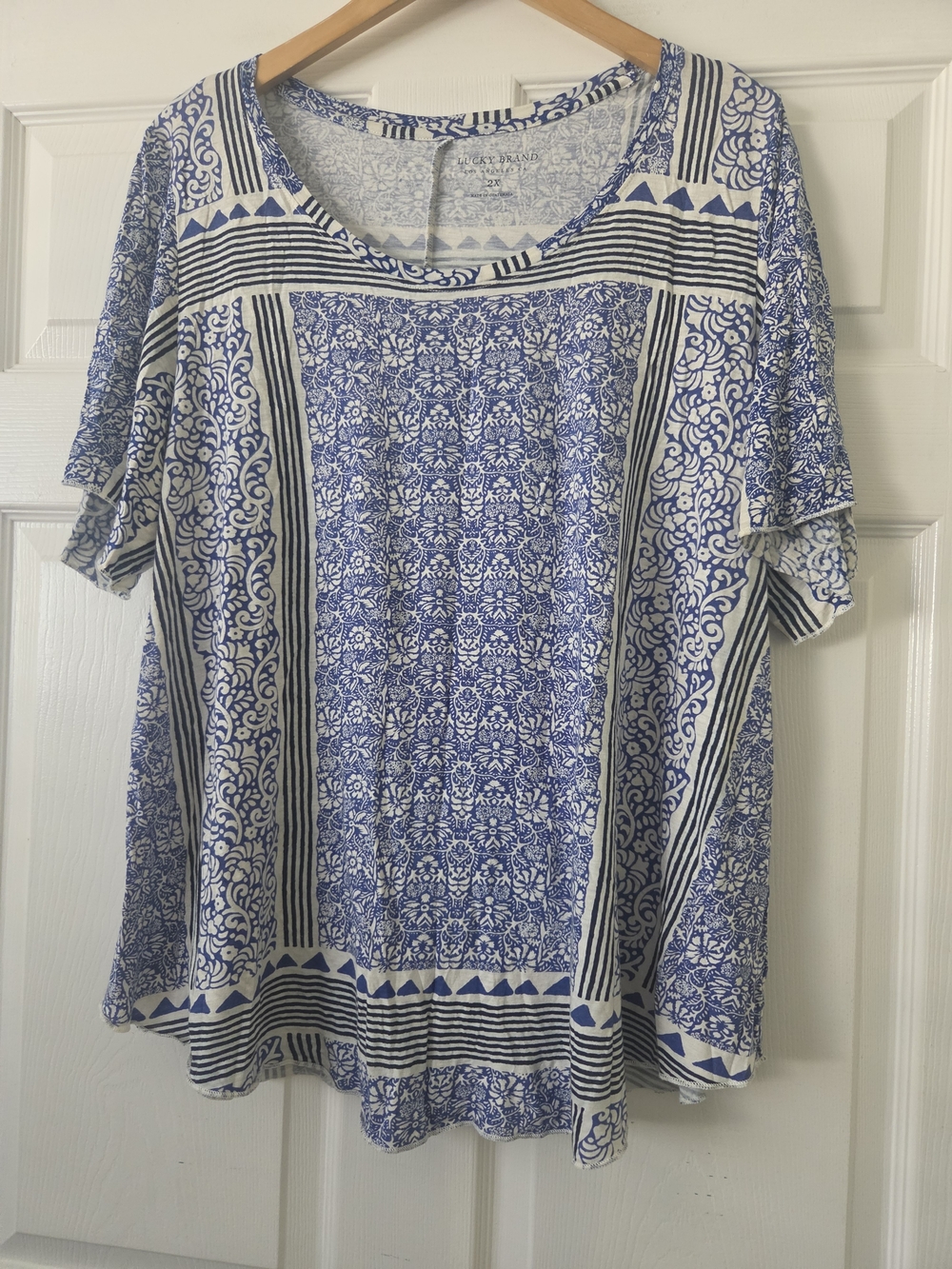 Lucky Brand Blue & White Short Sleeve Scoop Neck Tee 2X